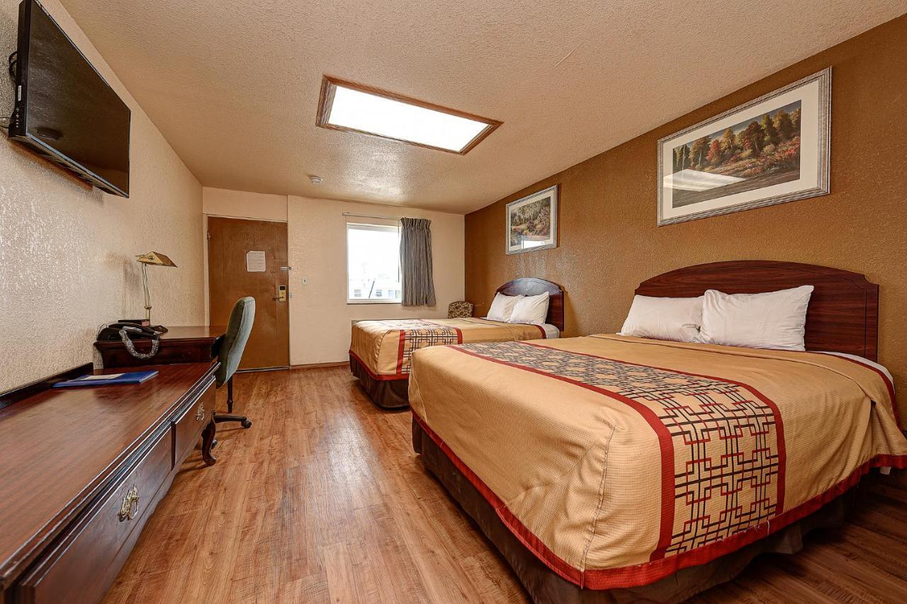 Guest Inn Rogers Exteriér fotografie